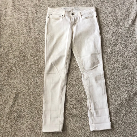 Levi’s white denim jeans - Picture 1 of 3